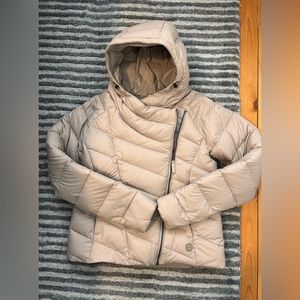Llbean asymmetrical hooded puffer coat